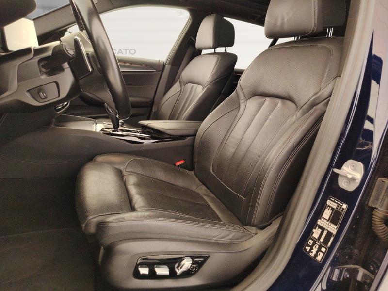 BMW Serie 5 530d Touring mhev 48V xdrive Business auto