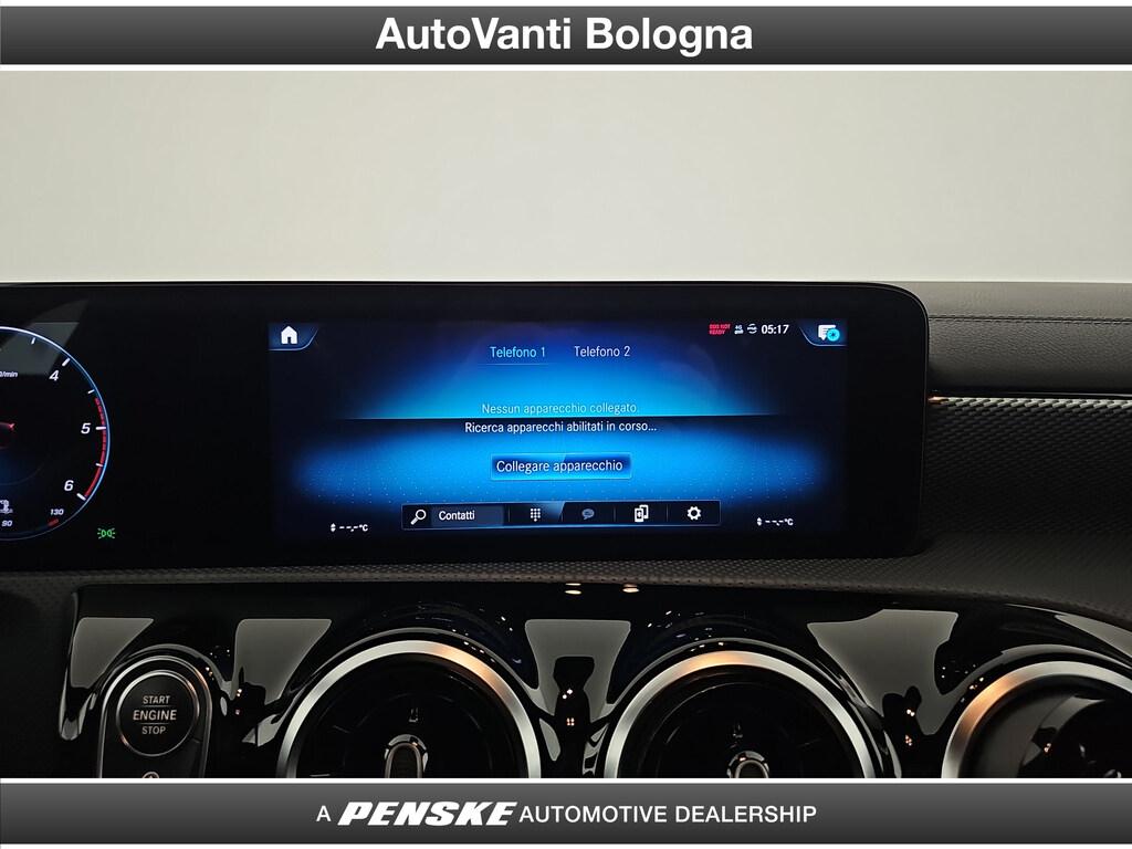 Mercedes CLA Shooting Brake 180 d Night edition auto