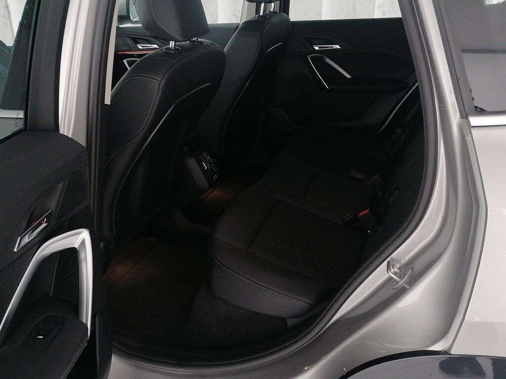 BMW iX1 edrive 20 X-Line