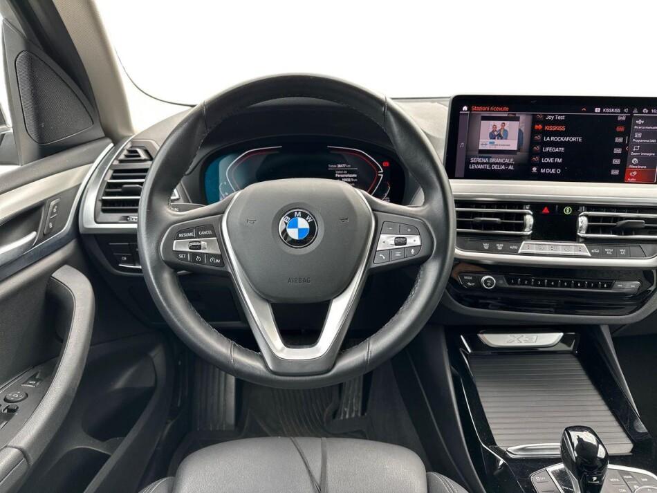 BMW X3 sdrive18d mhev 48V auto