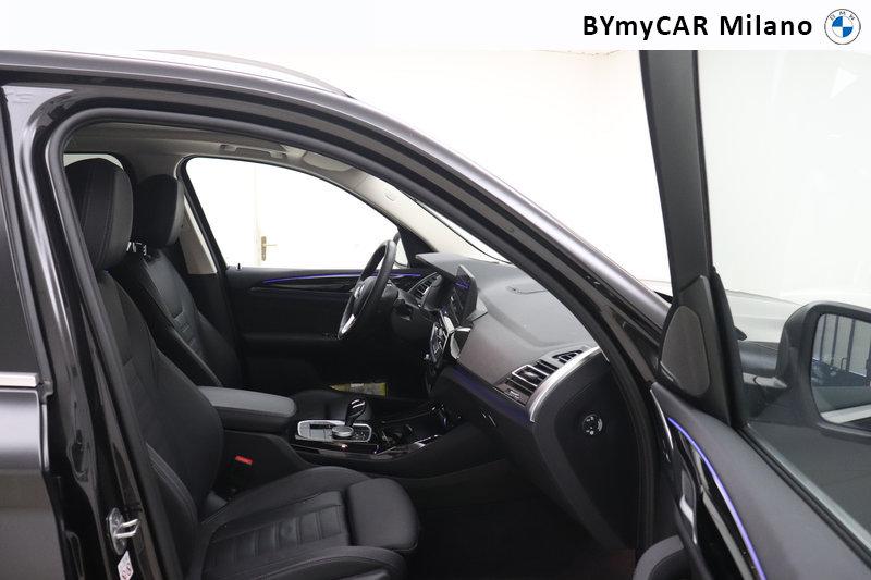 BMW X3 xdrive20d mhev 48V auto