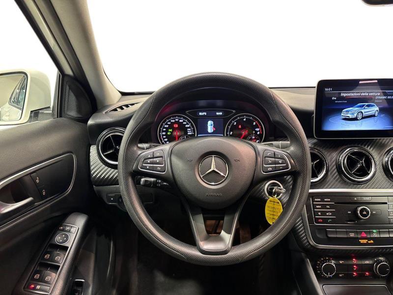 Mercedes GLA 200 d Sport Plus auto