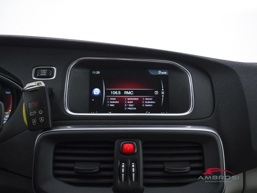 Volvo V40 Cross Country 2.0 D2 Ocean Race geartronic