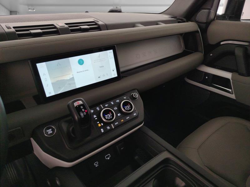 Land Rover Defender 110 3.0d i6 mhev SE awd 250cv auto