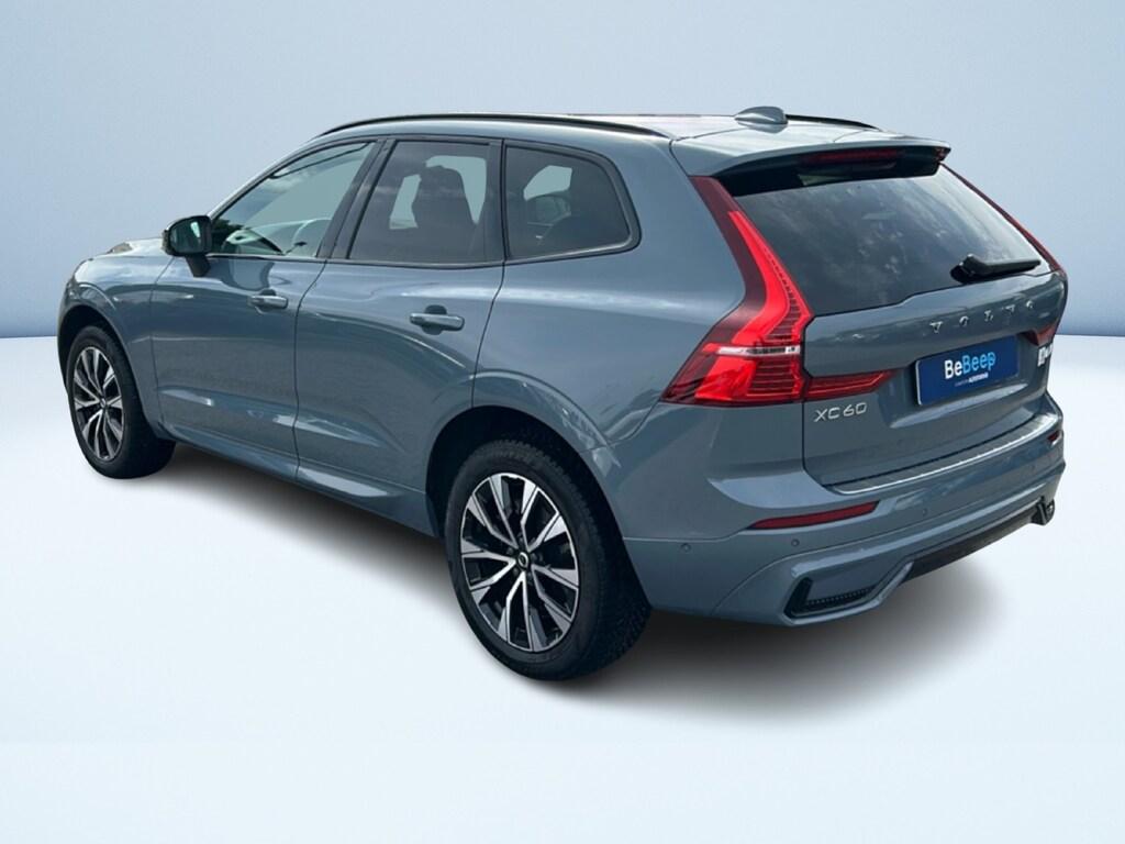 Volvo XC60 2.0 b4 Plus Dark awd auto