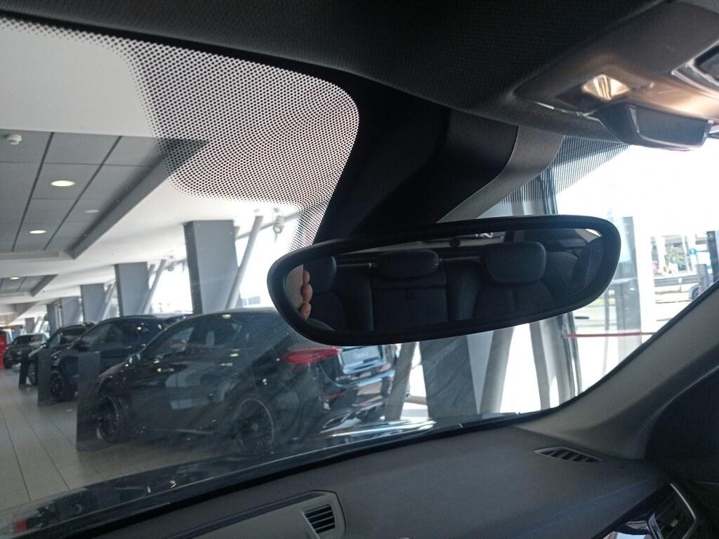 BMW X1 sdrive18d xLine auto my18