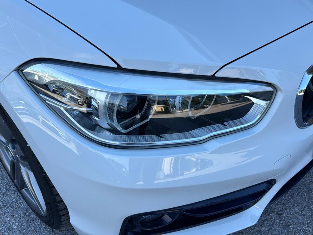 BMW Serie 1 118d Sport 5p