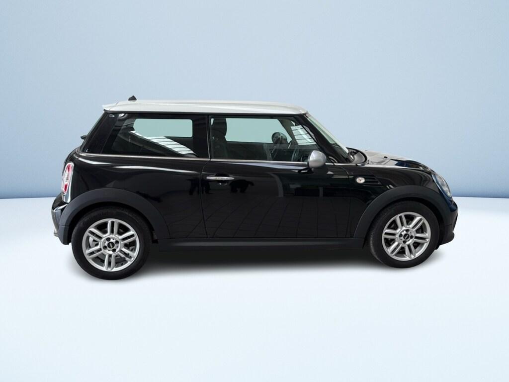 Mini Cooper D 2.0 D Cooper D Auto