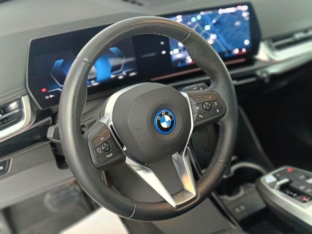 BMW iX1 edrive 20 X-Line