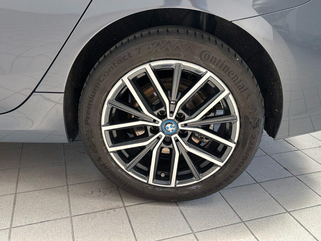BMW Serie 2 225e Active Tourer xdrive Msport auto