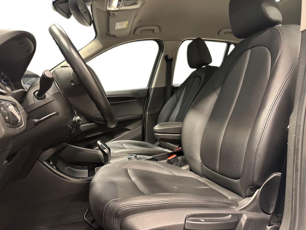 BMW X1 sdrive18i xLine Plus 136cv auto