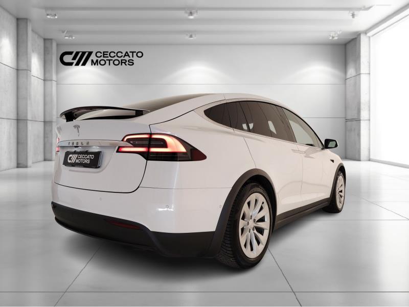 Tesla Model X 75 D