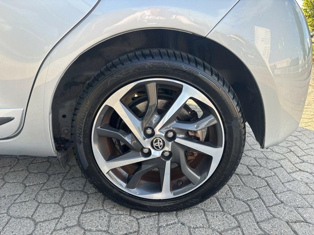 Toyota Yaris 5p 1.5 hybrid Lounge Blue