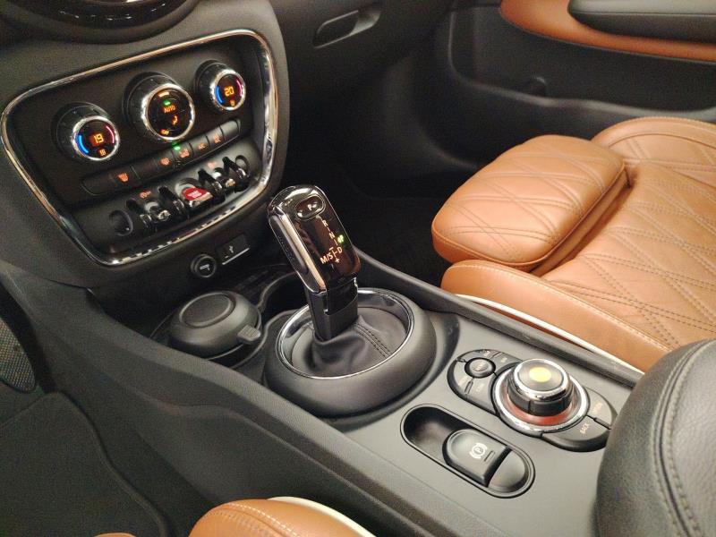 Mini Cooper D Clubman 2.0 Cooper D Mayfair Edition auto