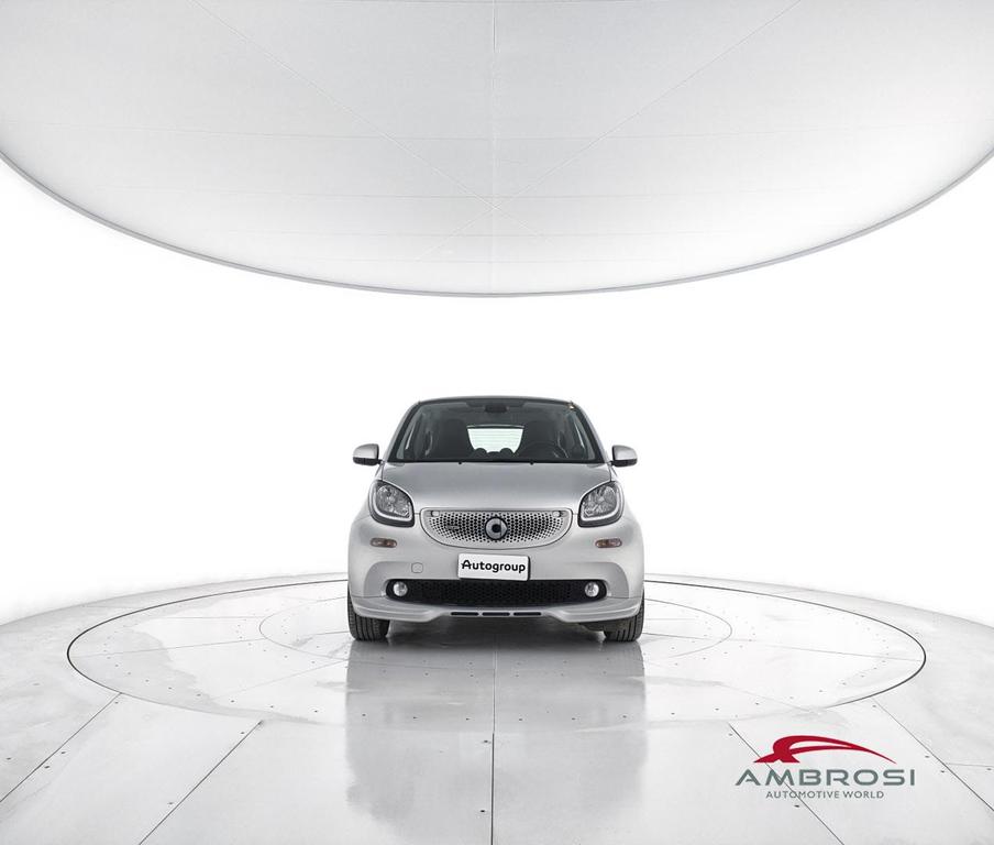 Smart fortwo 0.9 t. Brabus Xclusive 109cv twinamic