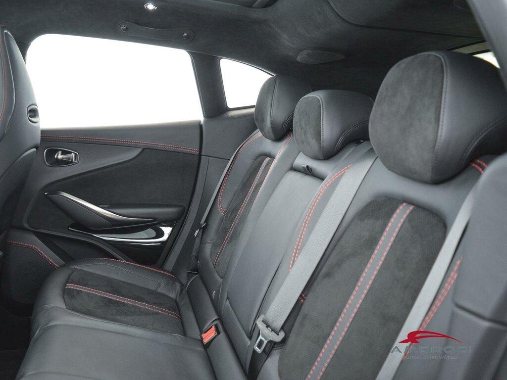 Aston Martin DBX 4.0 auto