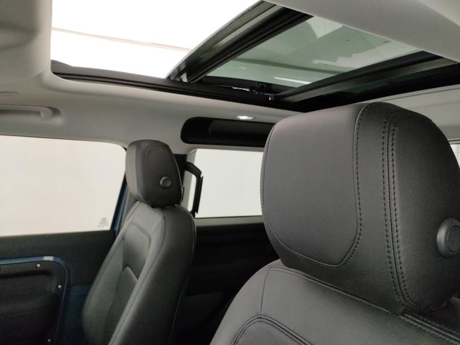 Land Rover Defender 130 3.0d i6 mhev Outbound awd 300cv auto 5p.ti