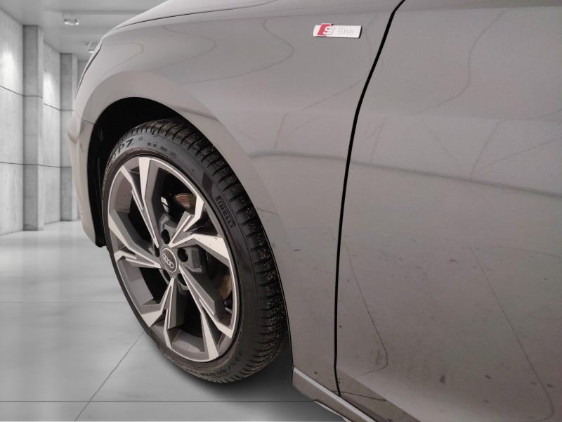 Audi A3 Sportback 35 1.5 tfsi mhev Business Advanced s-tronic