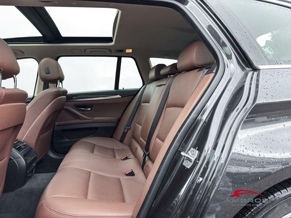 BMW Serie 5 520d Touring xdrive Luxury 190cv auto