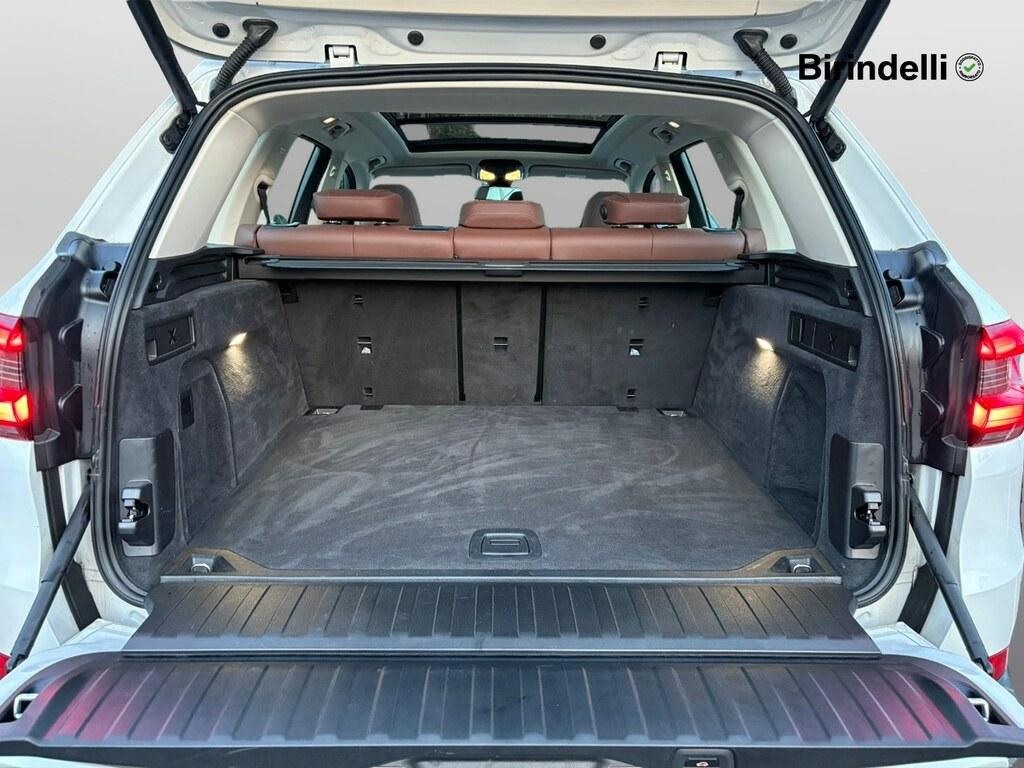 BMW X5 xdrive30d mhev 48V xLine auto