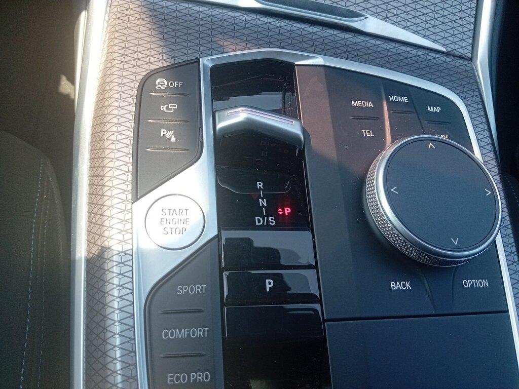 BMW Serie 3 320d mhev 48V xdrive M Sport Pro auto