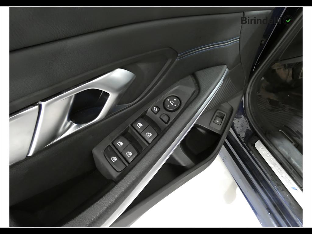 BMW Serie 3 320d Touring mhev 48V Msport xdrive auto
