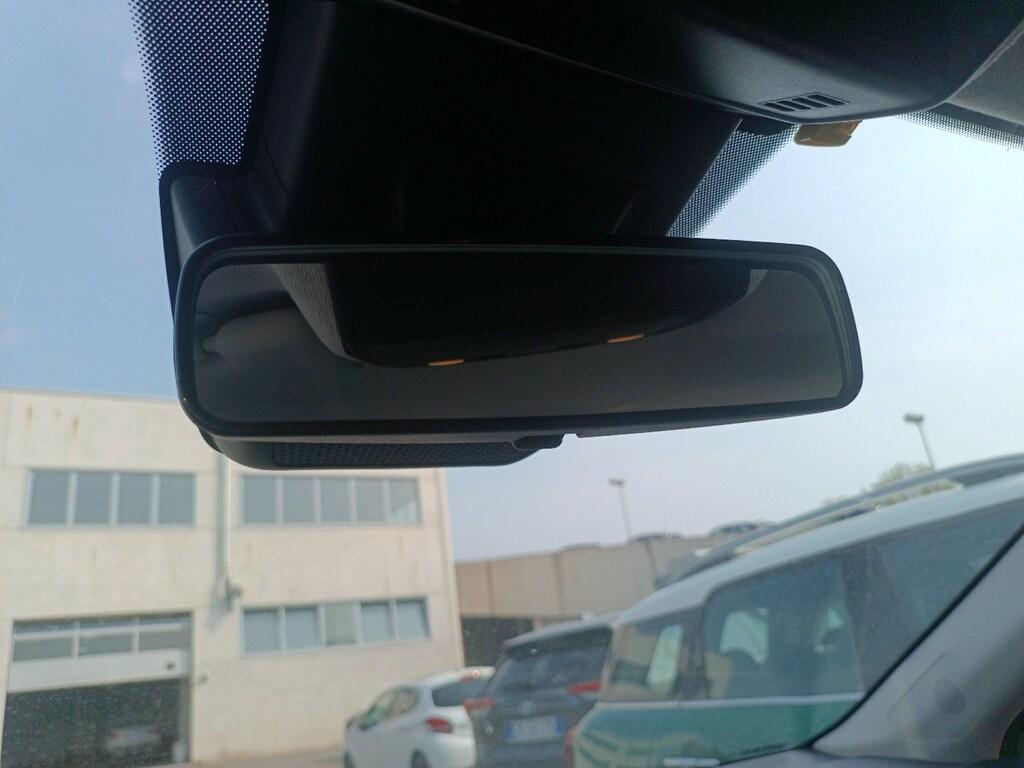 Renault Captur 1.6 E-Tech hybrid Techno Fast Track 145cv auto