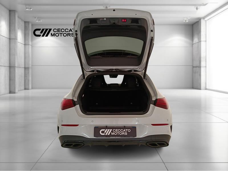 Mercedes CLA Shooting Brake 200 d AMG Line Premium auto