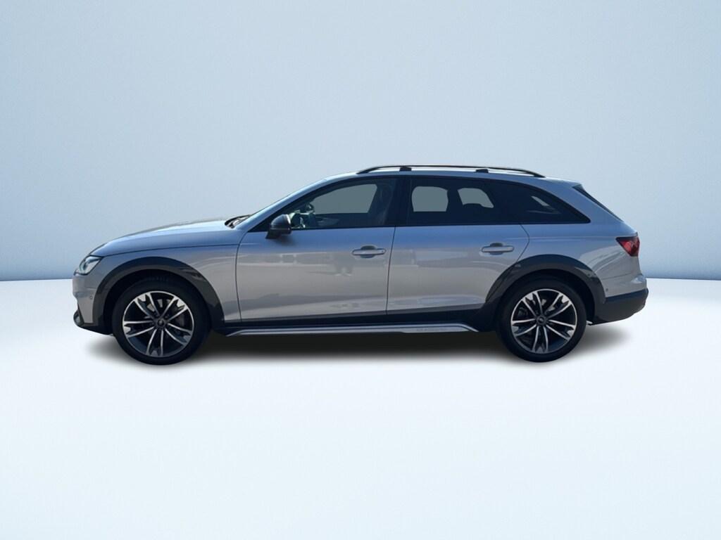 Audi A4 Allroad 40 2.0 tdi mhev Identity Contrast quattro 204cv s-tronic