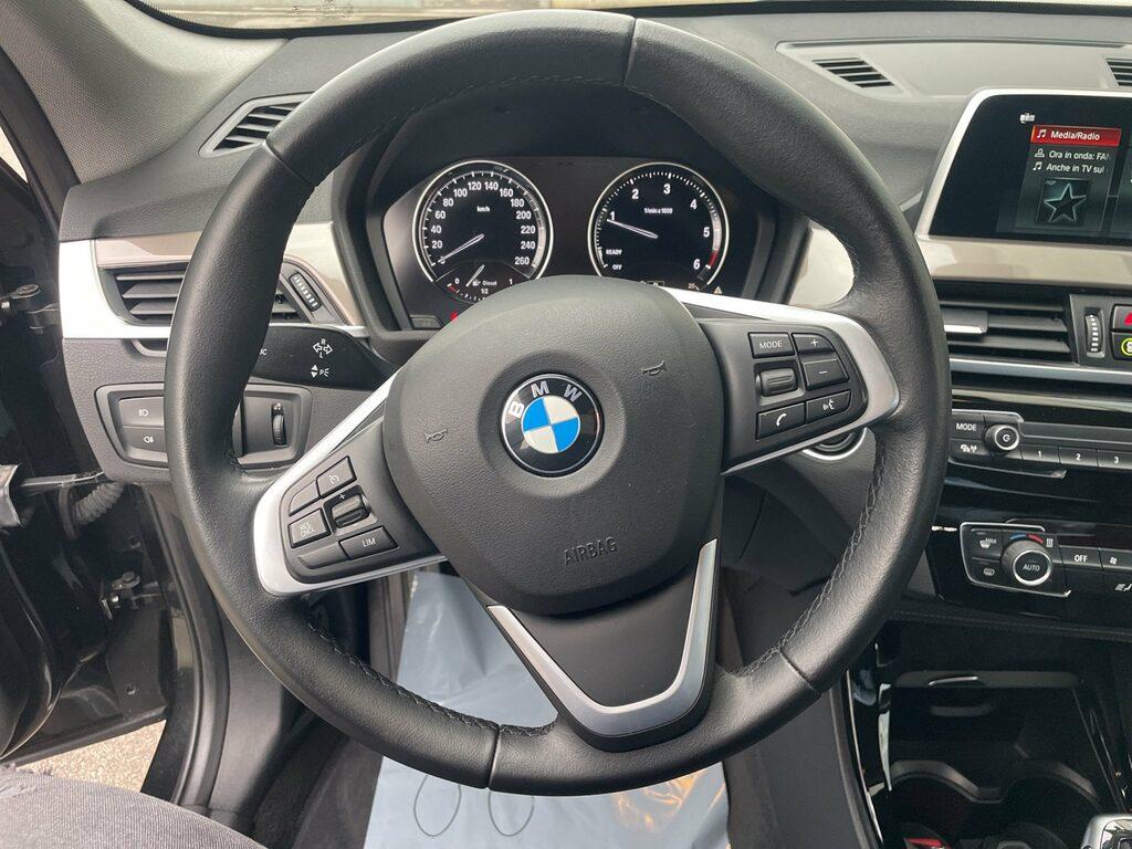 BMW X1 sdrive18d xLine auto my18