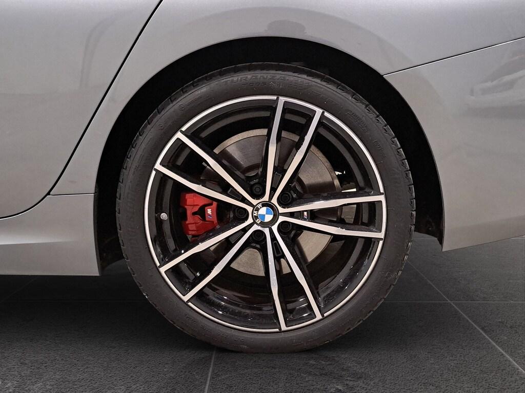 BMW Serie 3 320d mhev 48V auto