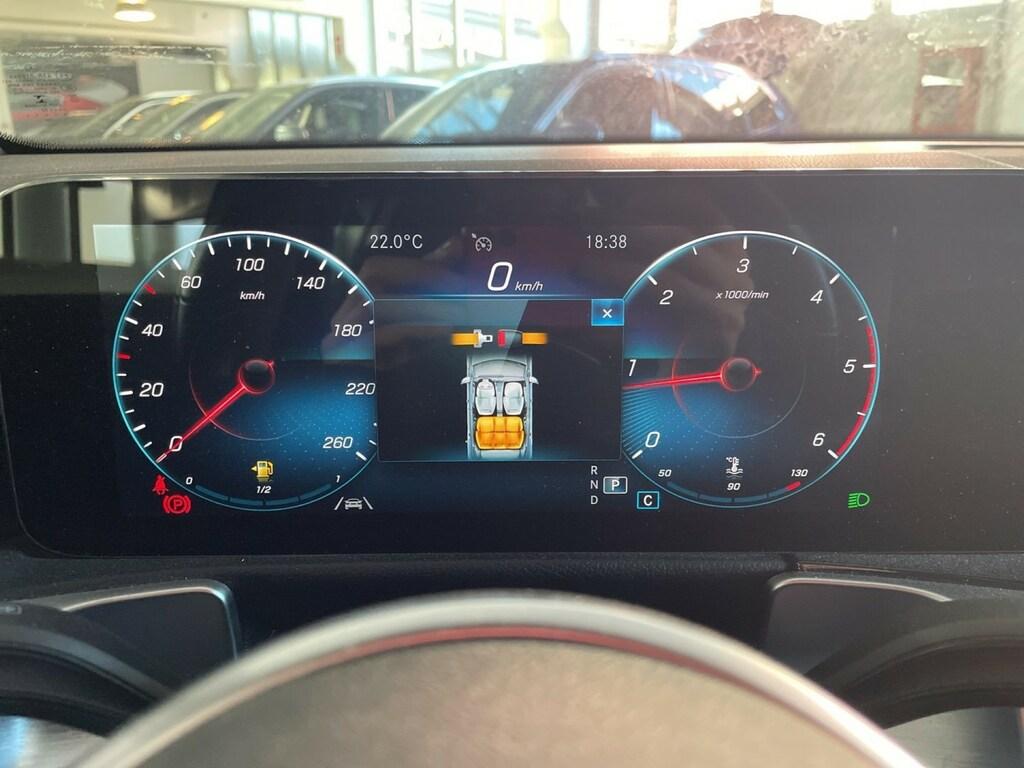 Mercedes GLB 200 d Sport auto