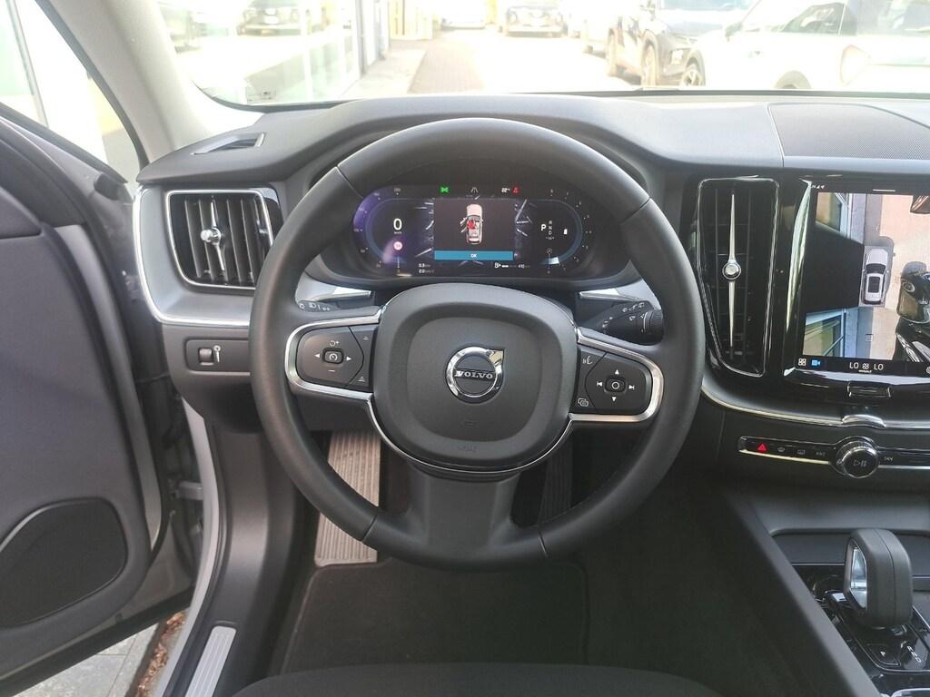 Volvo XC60 2.0 b4 Core auto