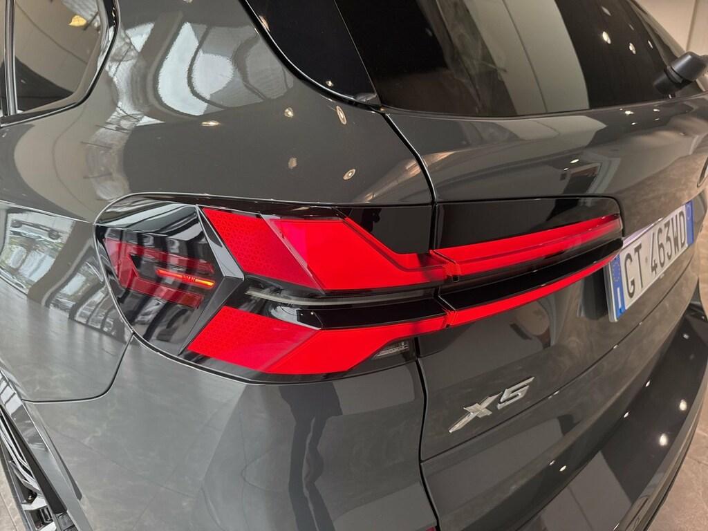 BMW X5 xdrive30d mhev 48V Msport auto