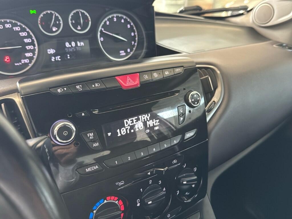 Lancia Ypsilon 1.2 8v Gold s&s 69cv