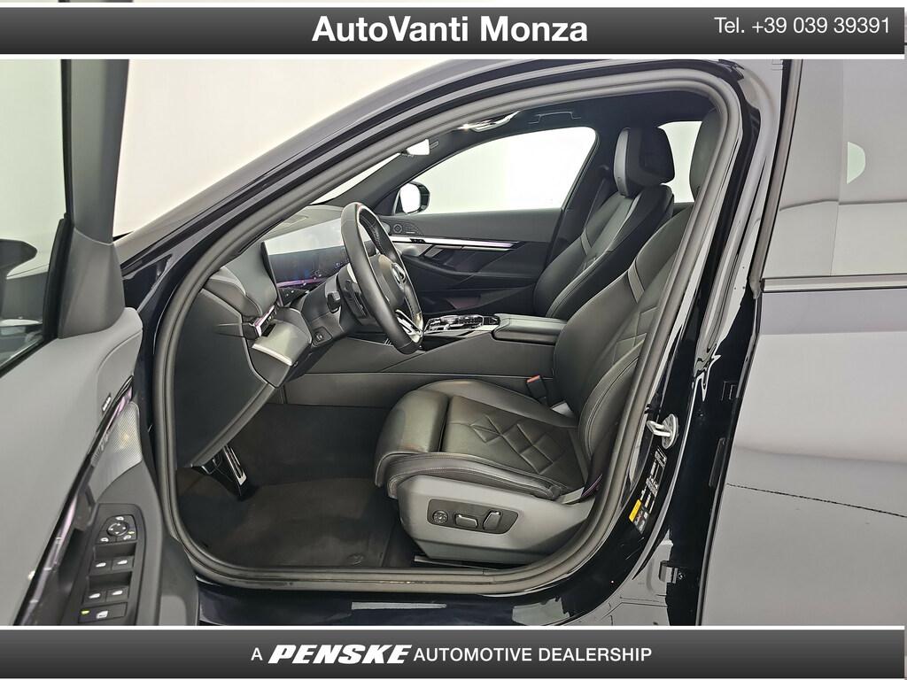 BMW i5 M i5 M60 M Sport Pro