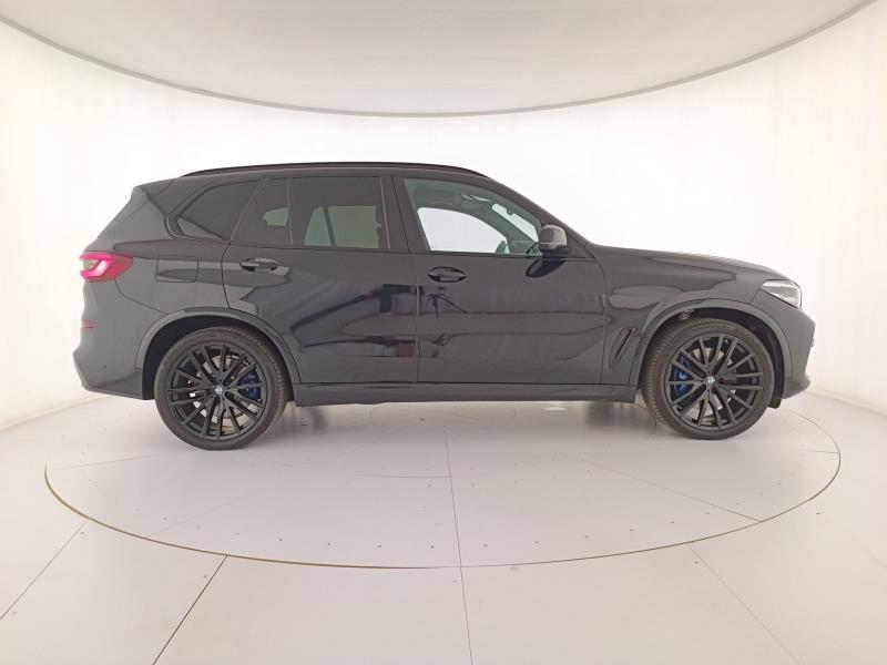 BMW X5 xdrive40d mhev 48V Msport auto