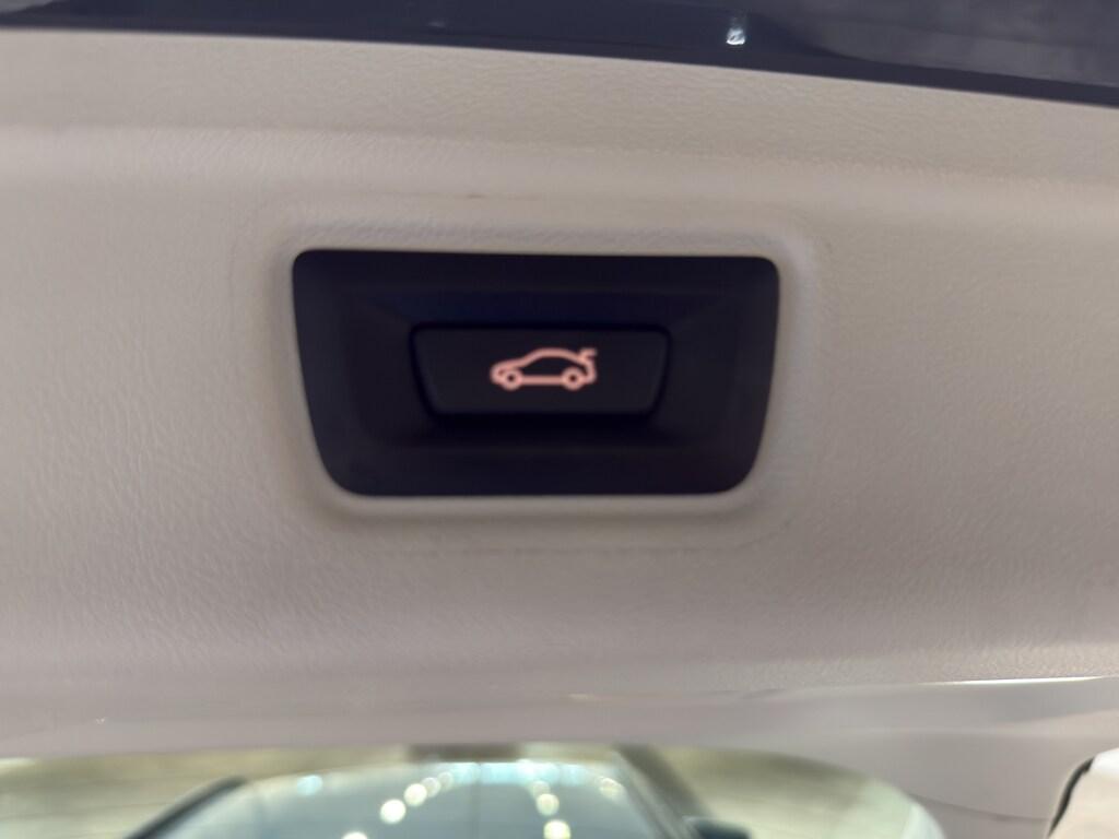 BMW Serie 3 320d Touring mhev 48V xdrive Business Advantage auto