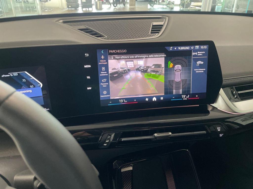 BMW iX1 edrive 20 X-Line