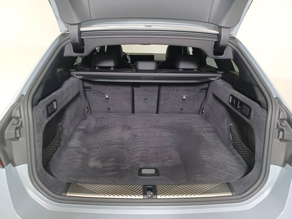 BMW Serie 5 520d Touring 48V xdrive Msport auto
