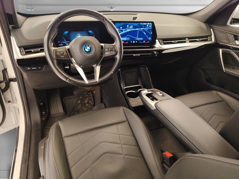 BMW iX1 edrive 20 X-Line