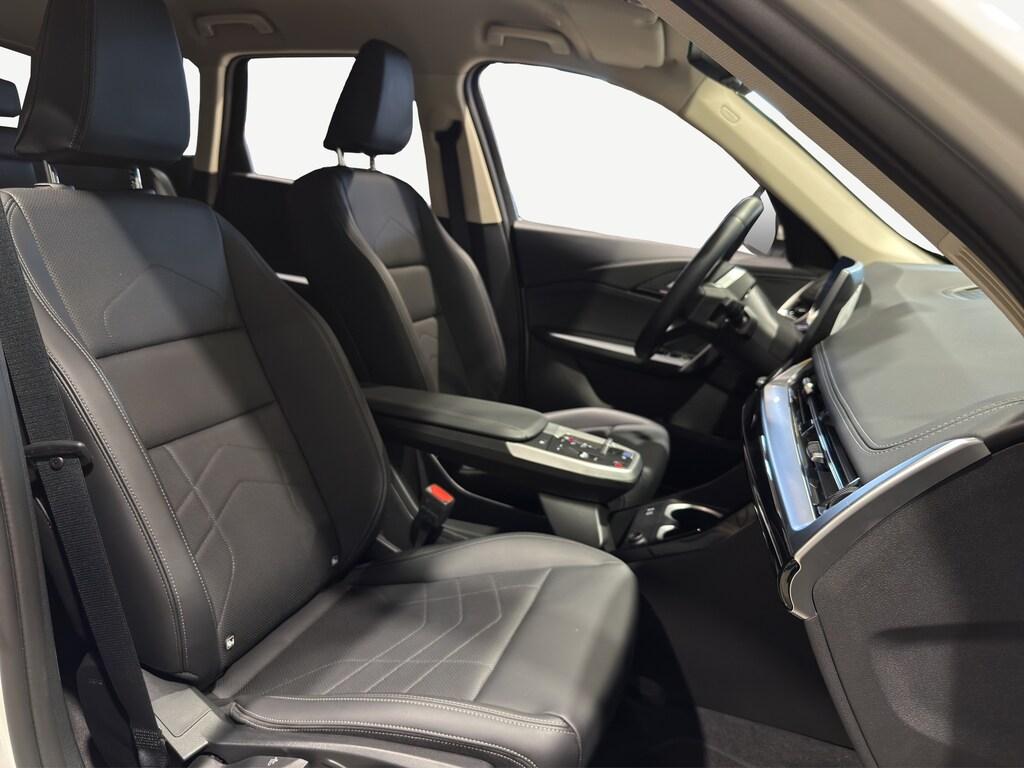 BMW iX1 edrive 20 X-Line