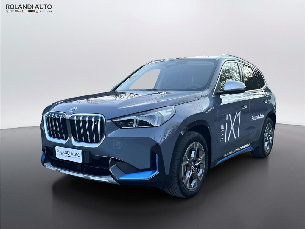 BMW iX1 30 xdrive X-Line