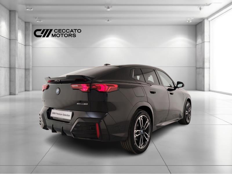 BMW iX2 edrive 20 MSport Pro