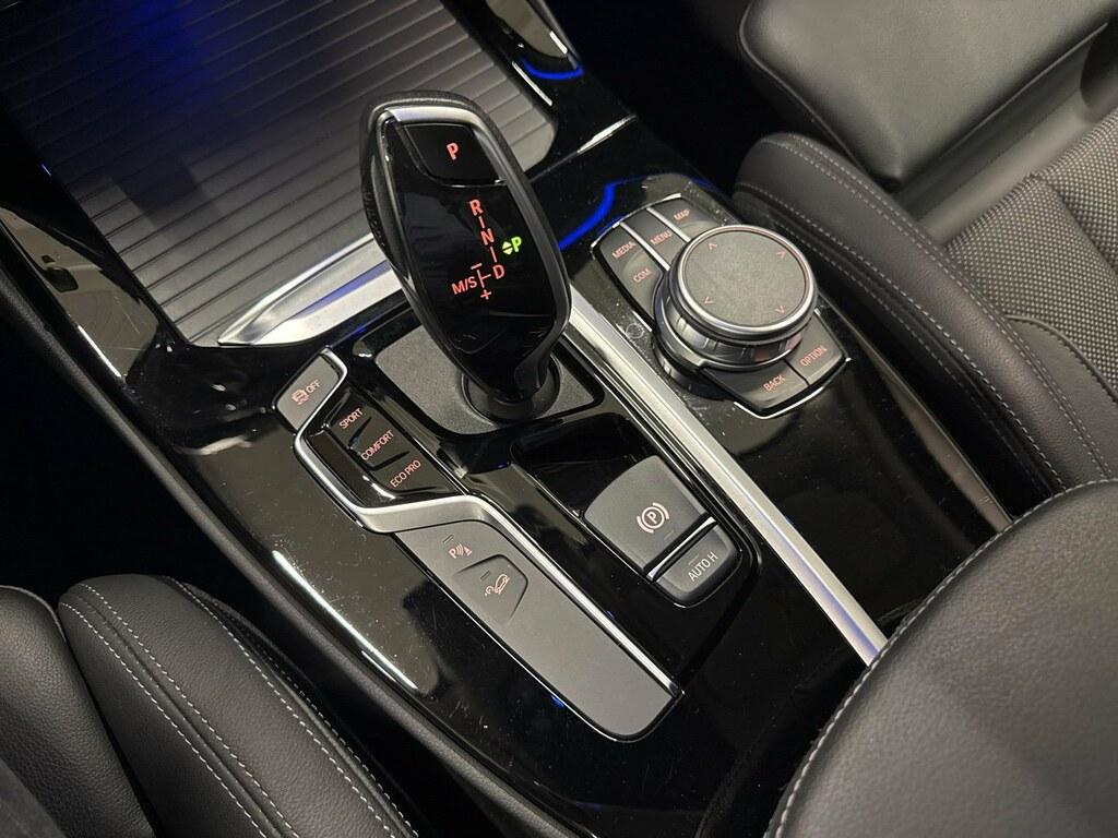 BMW X3 xdrive20d mhev 48V xLine auto