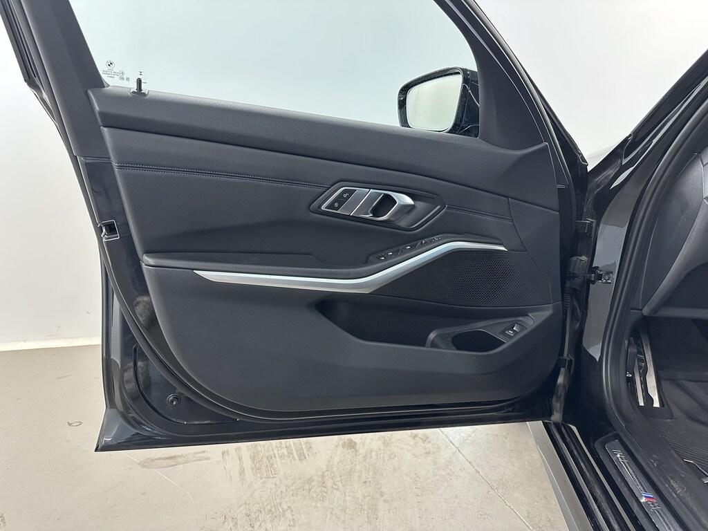 BMW Serie 3 320d Touring mhev 48V Msport xdrive auto
