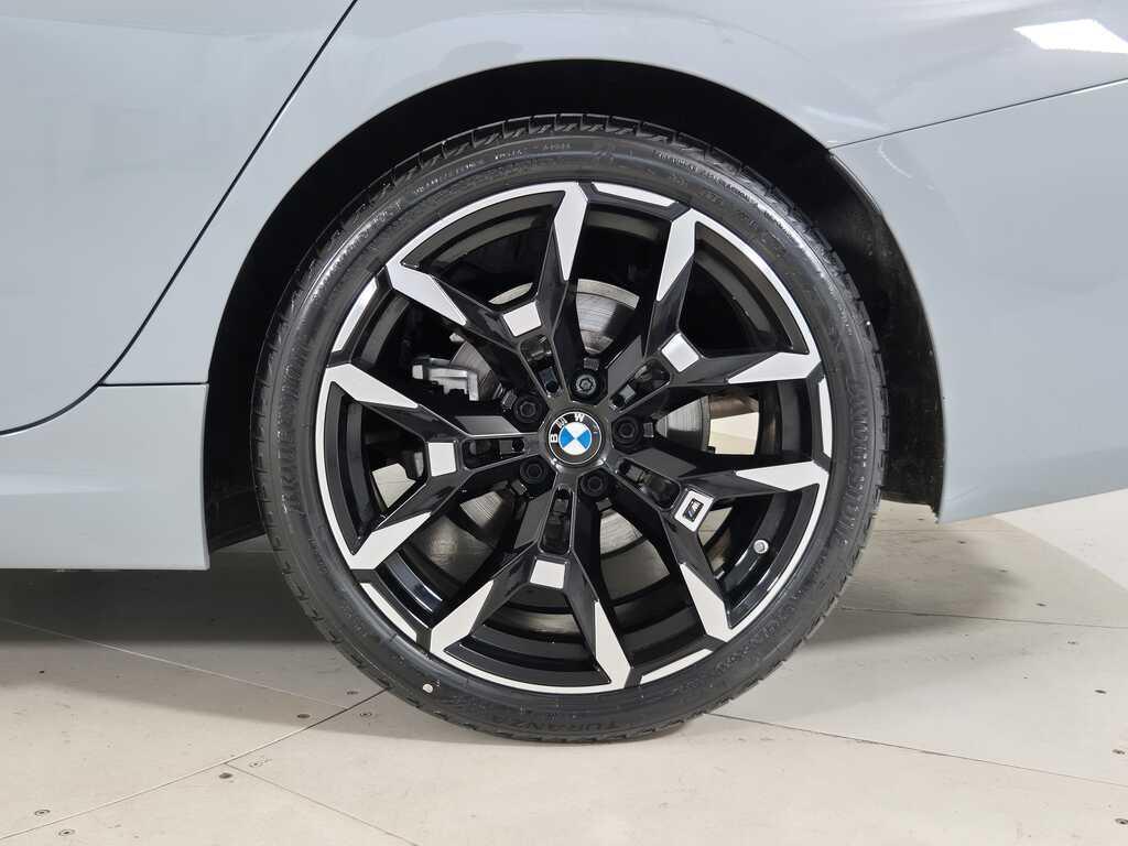 BMW Serie 3 318d Touring mhev 48V auto