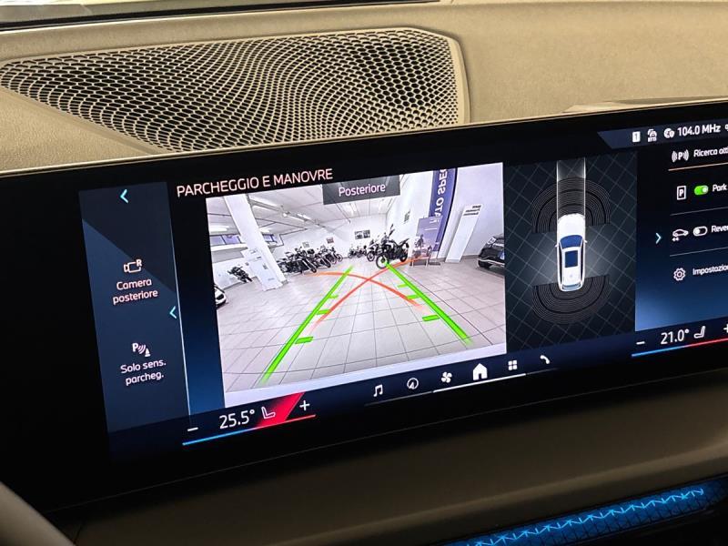 BMW Serie 3 318d Touring mhev 48V auto