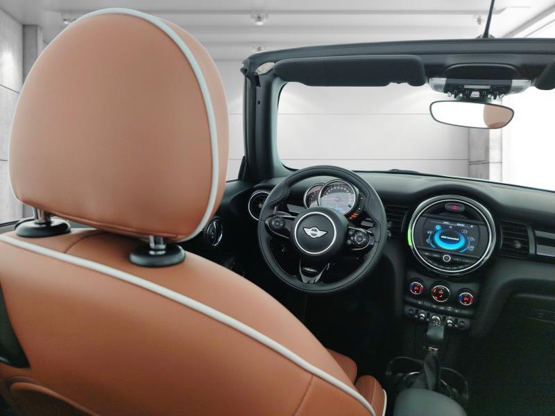 Mini Cooper D Cabrio 1.5 Cooper D Auto