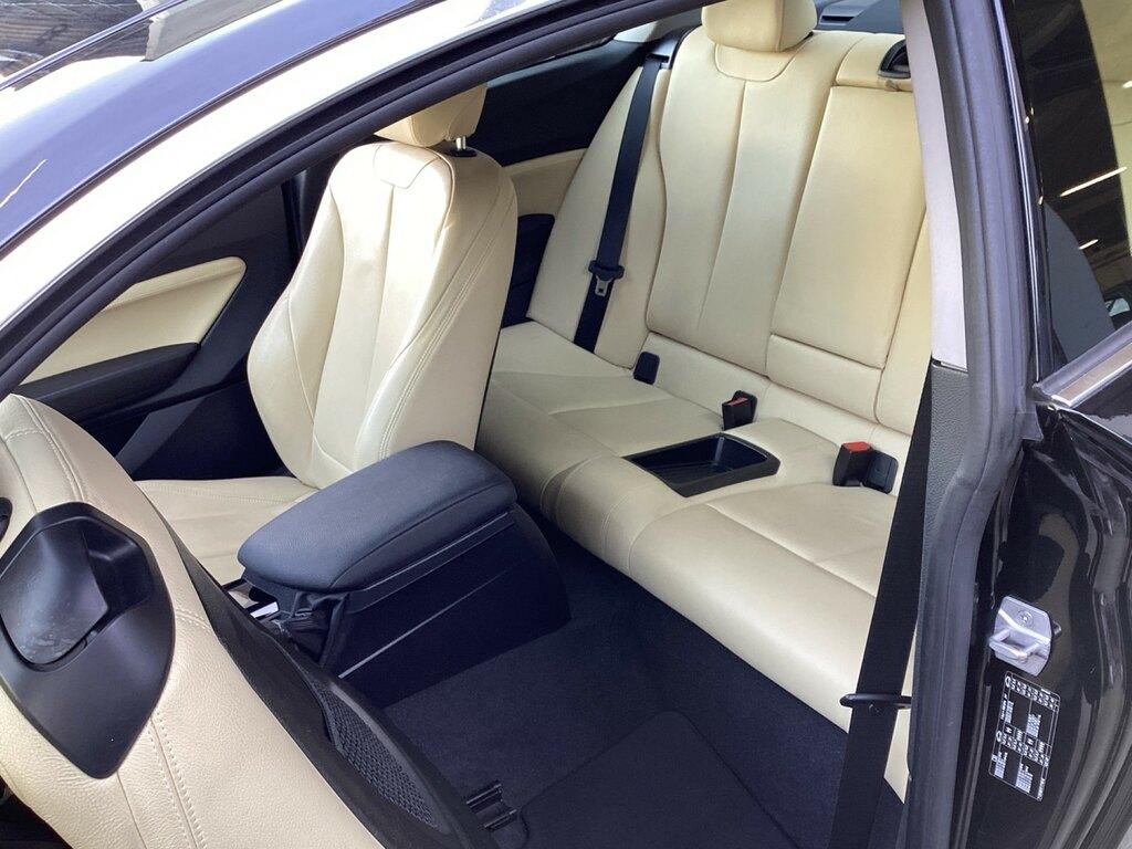 BMW Serie 2 218d Coupe Sport 150cv auto